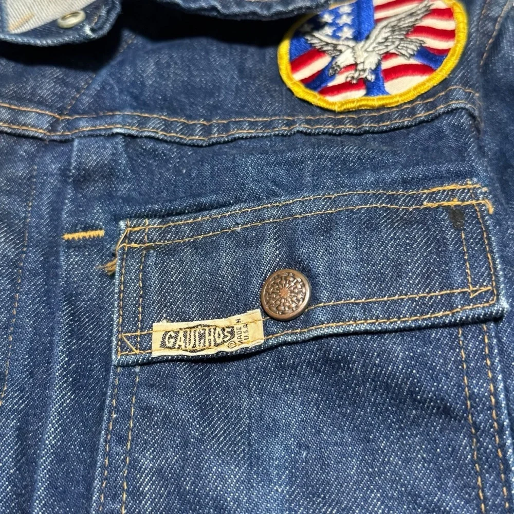 Vintage 1960s Gauchos Patches Embroidered Cars Racing Denim Jacket Youth‎ Medium